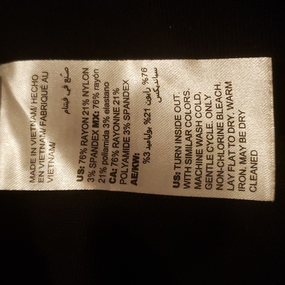 Chico's Size 2.5 (14) Black Slimming Sequined Pants - Picture 4 of 7